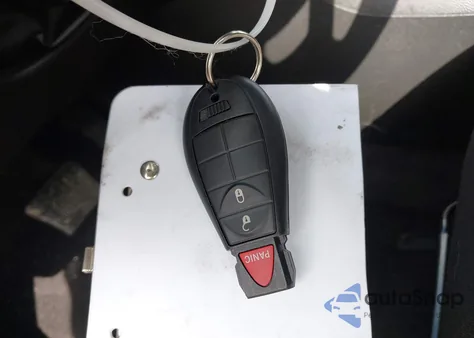 2019 Jeep Cherokee Latitude Fwd из США, поврежденный, VIN 1C4PJLCB9KD247572